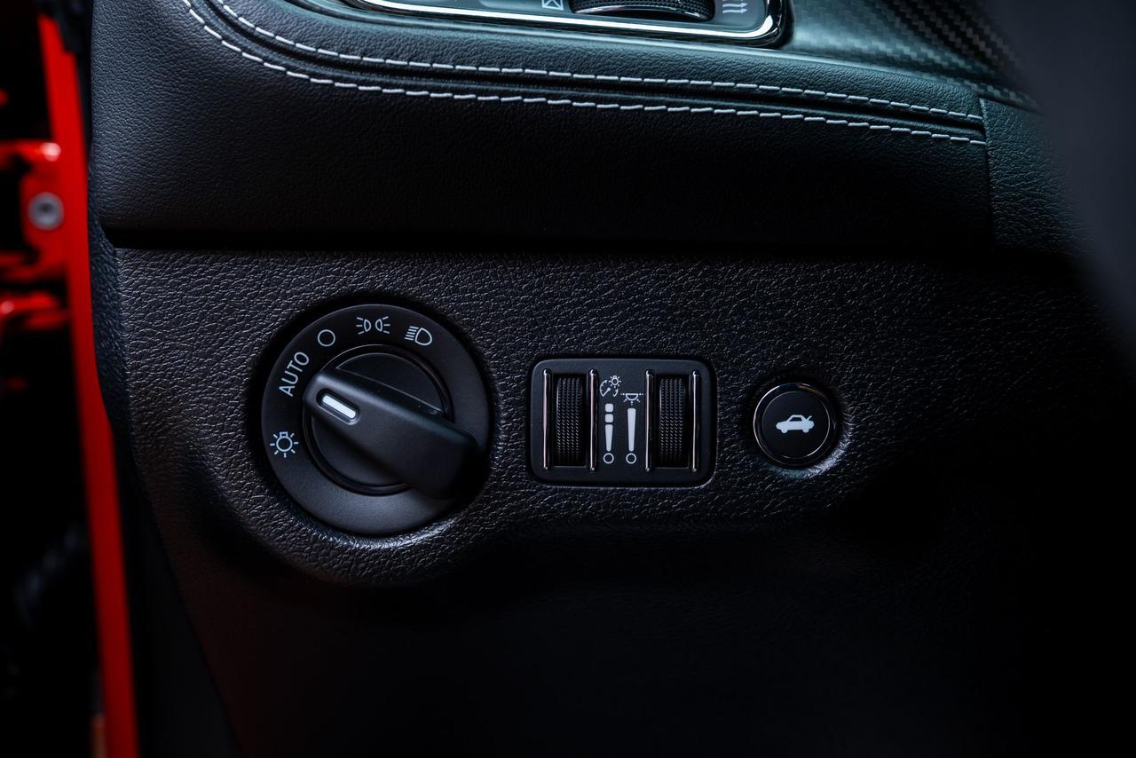 2023 Dodge Challenger SRT Hellcat Widebody Laguna Leather Package / Harman Kardon Audio Portland OR
