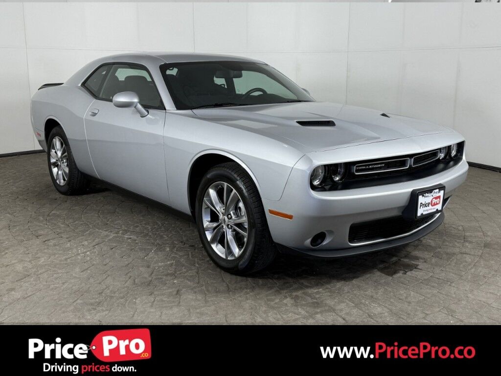 2023 Dodge Challenger SXT AWD Maumee OH