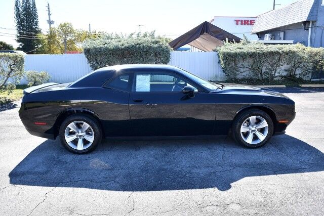 2023 Dodge Challenger SXT Davie FL
