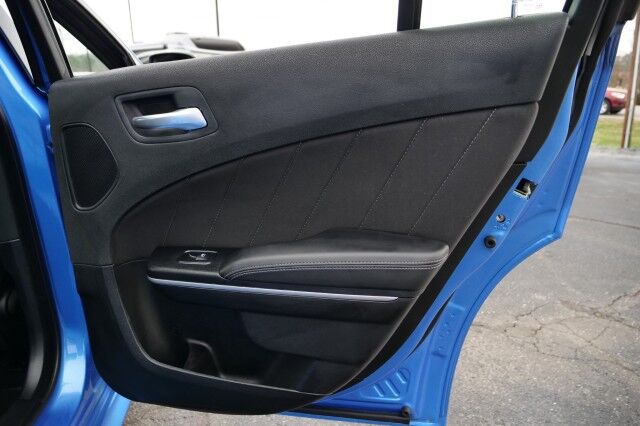 2023 Dodge Charger R/T / Harman Kardon Audio / Heated Seats / 5.7L V8! High Point NC