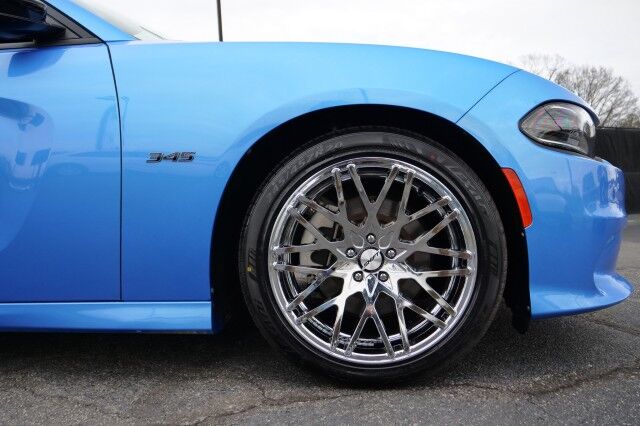 2023 Dodge Charger R/T / Harman Kardon Audio / Heated Seats / 5.7L V8! High Point NC