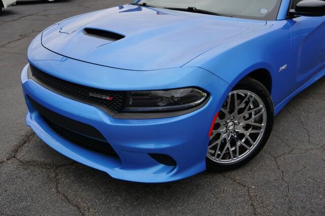 2023 Dodge Charger R/T / Harman Kardon Audio / Heated Seats / 5.7L V8! High Point NC