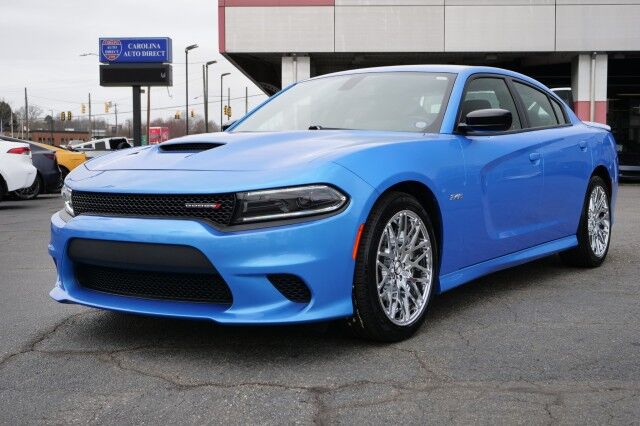 2023 Dodge Charger R/T / Harman Kardon Audio / Heated Seats / 5.7L V8! High Point NC