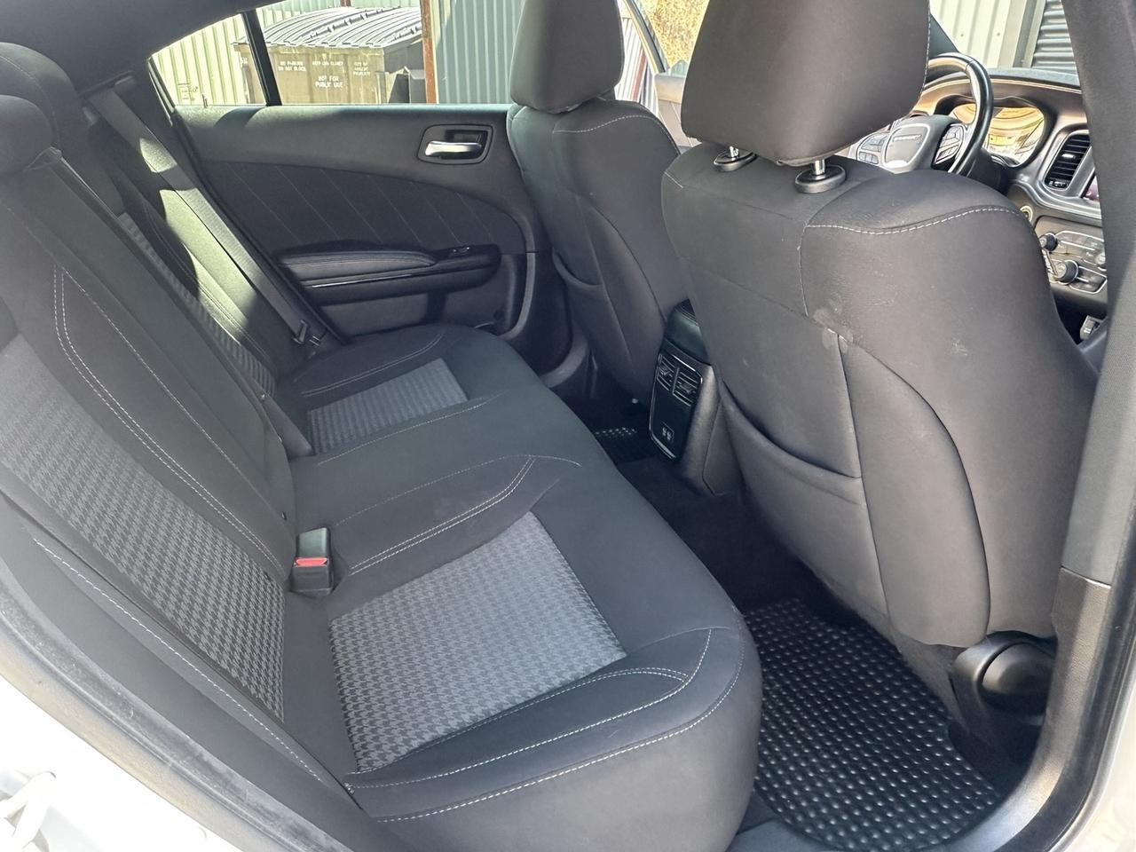 2023 Dodge Charger SXT photo 15
