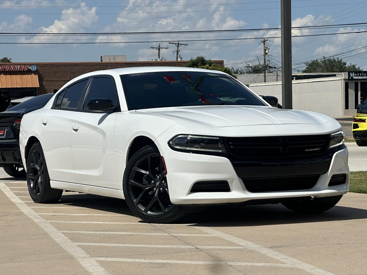 2023 Dodge Charger SXT photo 2