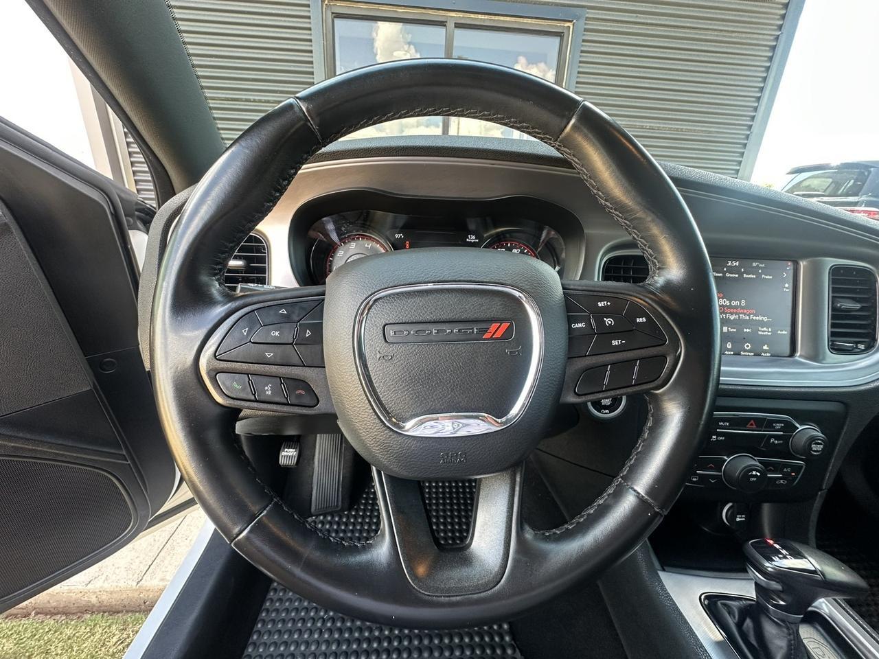 2023 Dodge Charger SXT photo 17