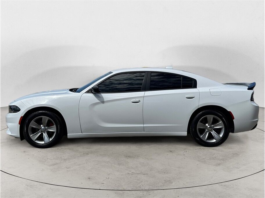 2023 Dodge Charger SXT Sedan 4D