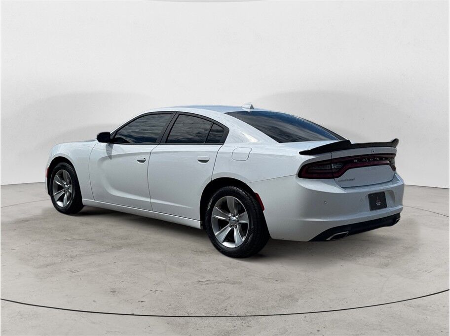 2023 Dodge Charger SXT Sedan 4D