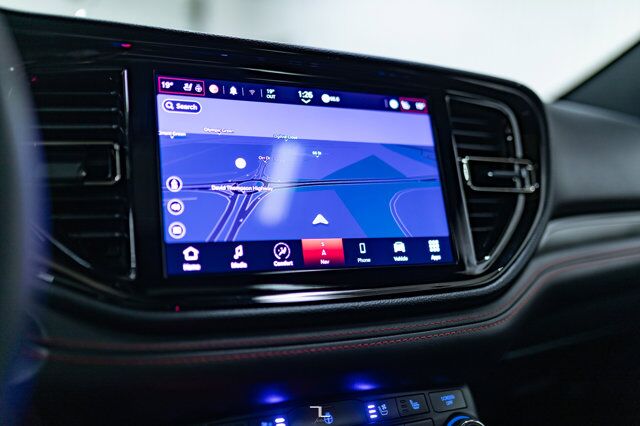 2023 Dodge Durango AWD GT Leather Roof Nav BCam Red Deer AB