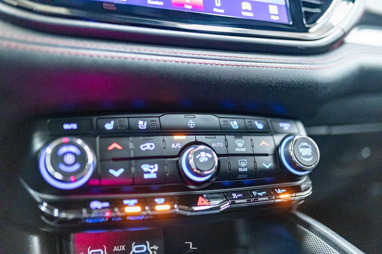 2023 Dodge Durango AWD GT Plus Leather Roof Nav BCam Red Deer AB