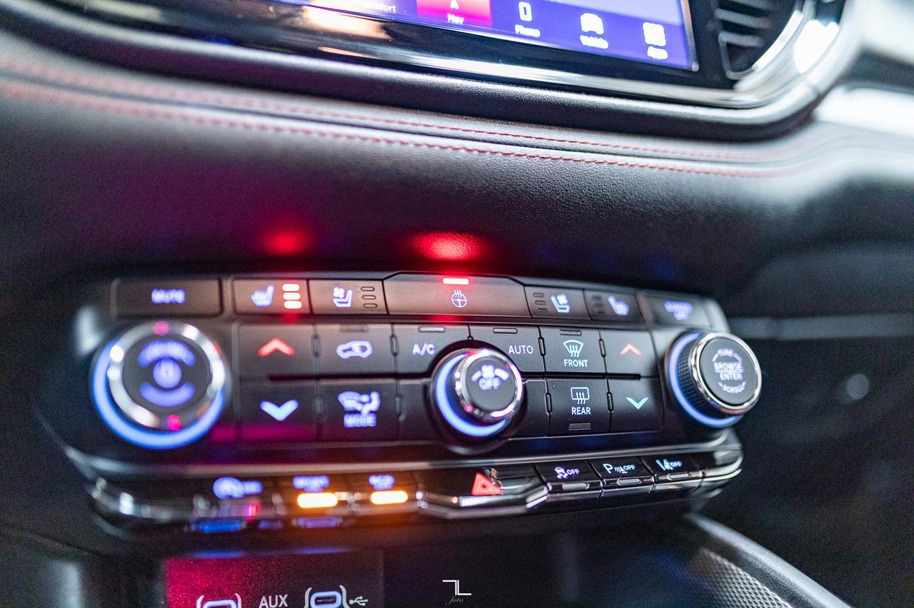 2023 Dodge Durango AWD GT Plus Leather Roof Nav Red Deer AB