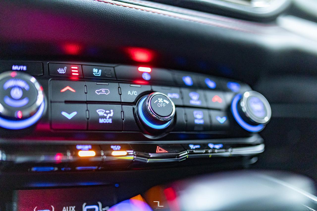 2023 Dodge Durango AWD R/T Leather Roof Nav BCam Red Deer AB