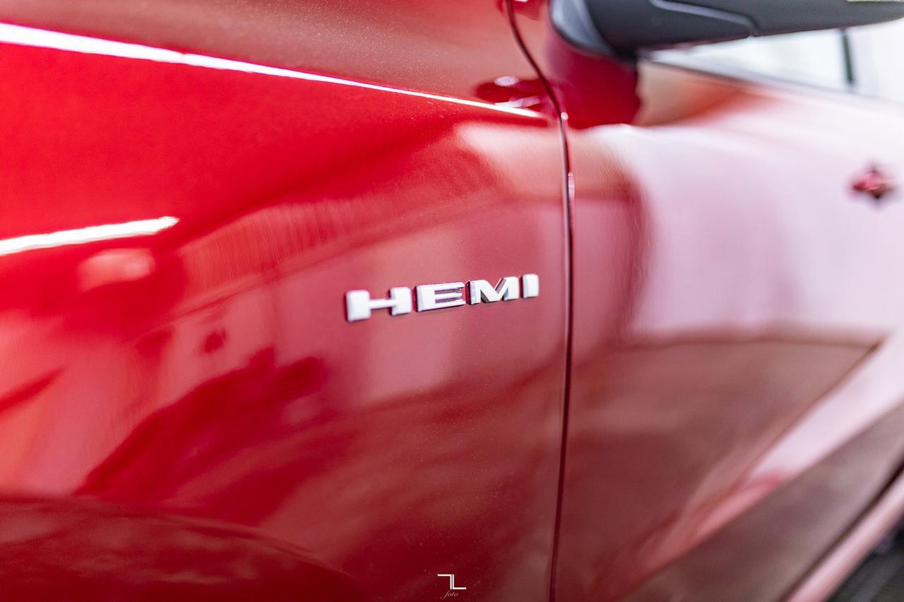 2023 Dodge Durango AWD R/T Plus HEMI Leather Roof Nav BCam Red Deer AB