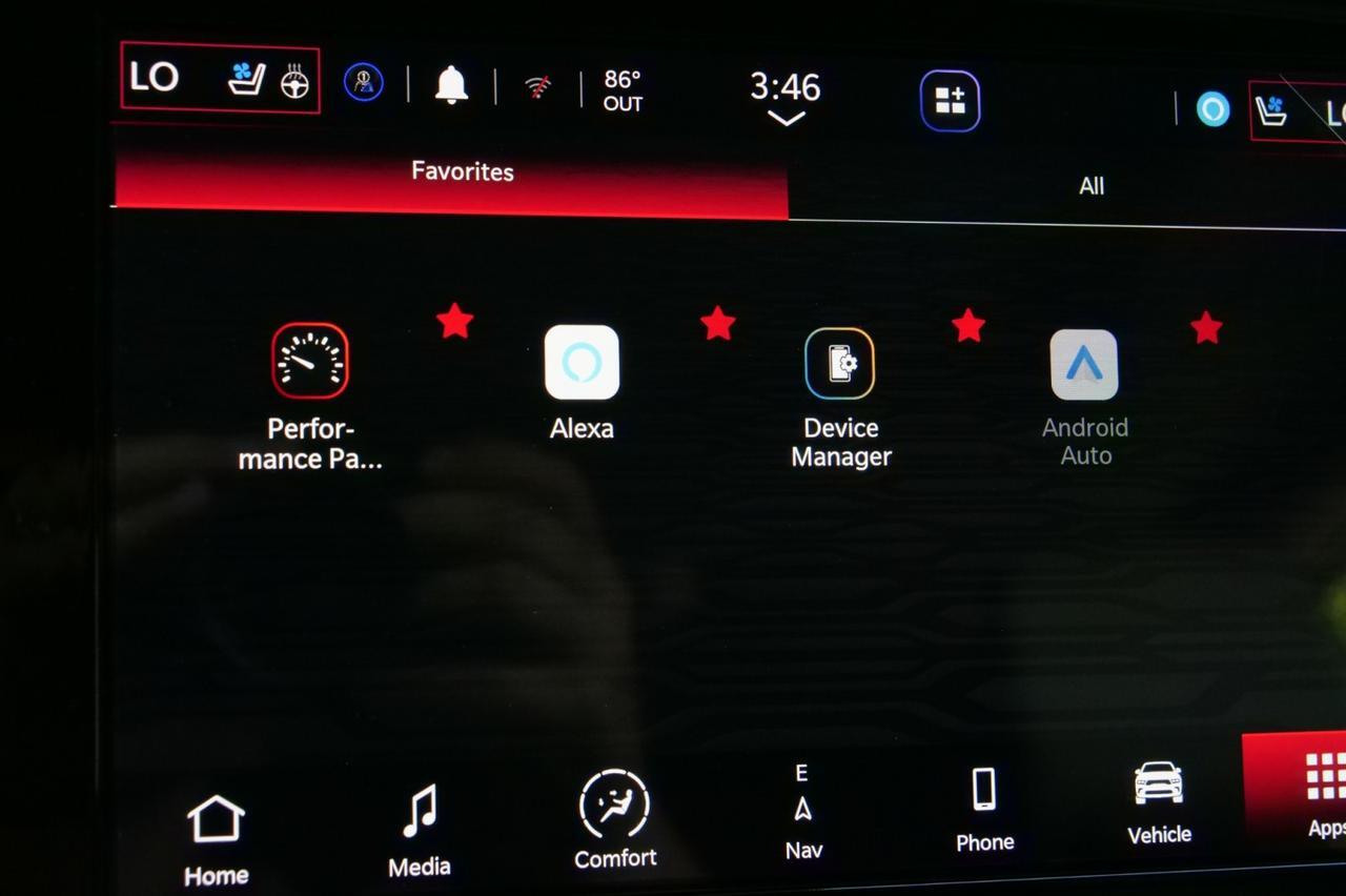 2023 Dodge Durango R/T Premium AWD / Blacktop PKG / Captain Chairs! Lincolnton NC