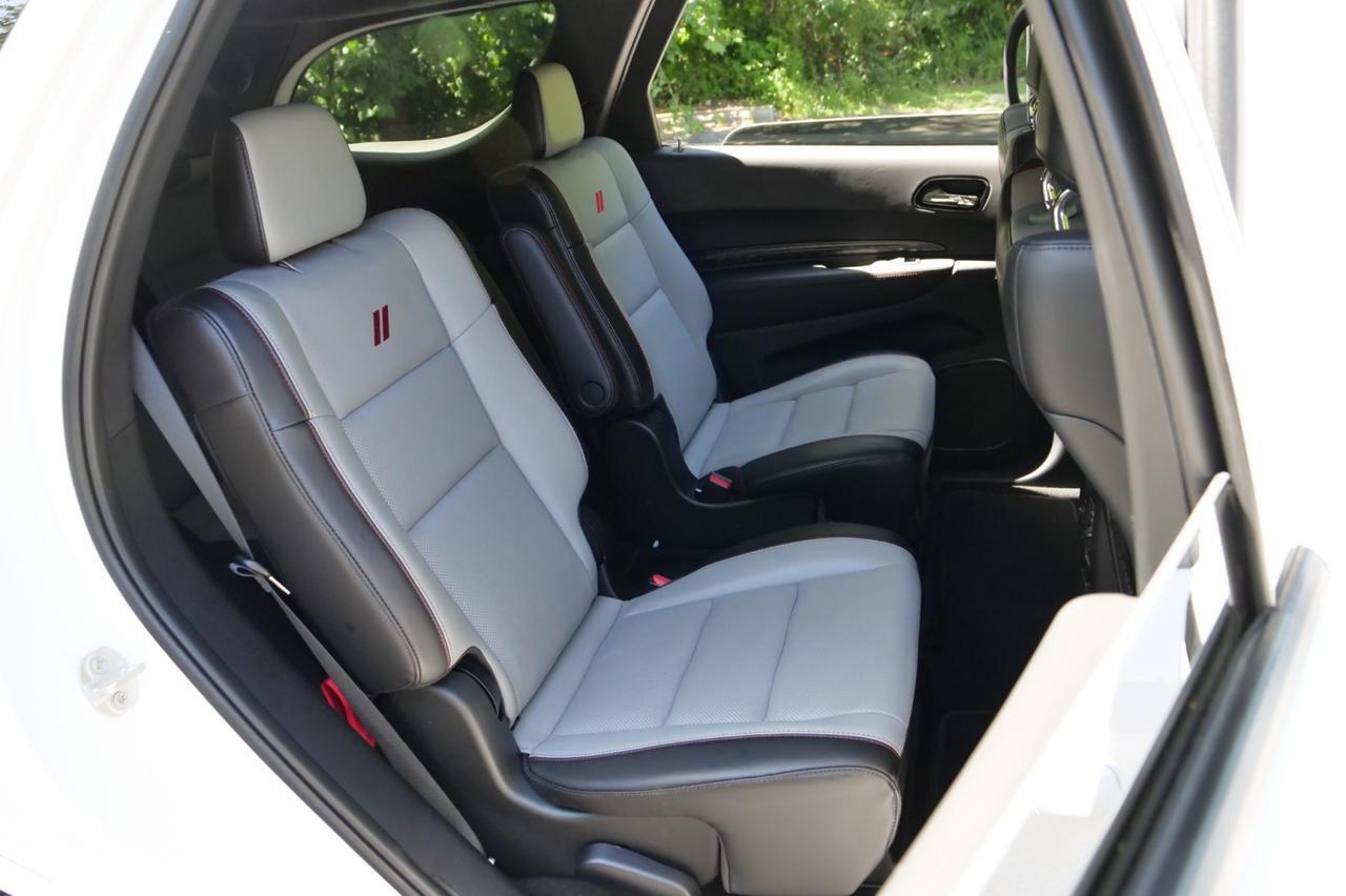 2023 Dodge Durango R/T Premium AWD / Blacktop PKG / Captain Chairs! Lincolnton NC