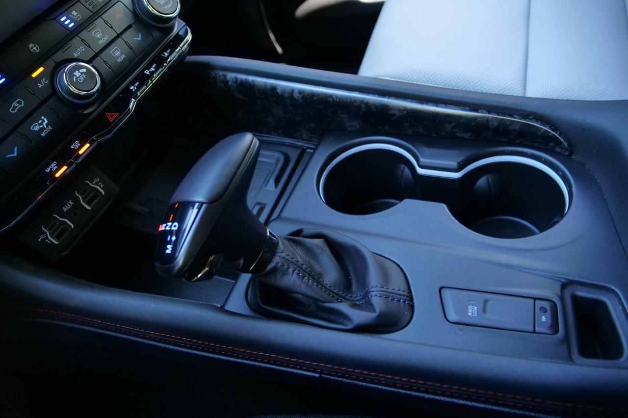 2023 Dodge Durango R/T Premium AWD / Blacktop PKG / Captain Chairs! Lincolnton NC