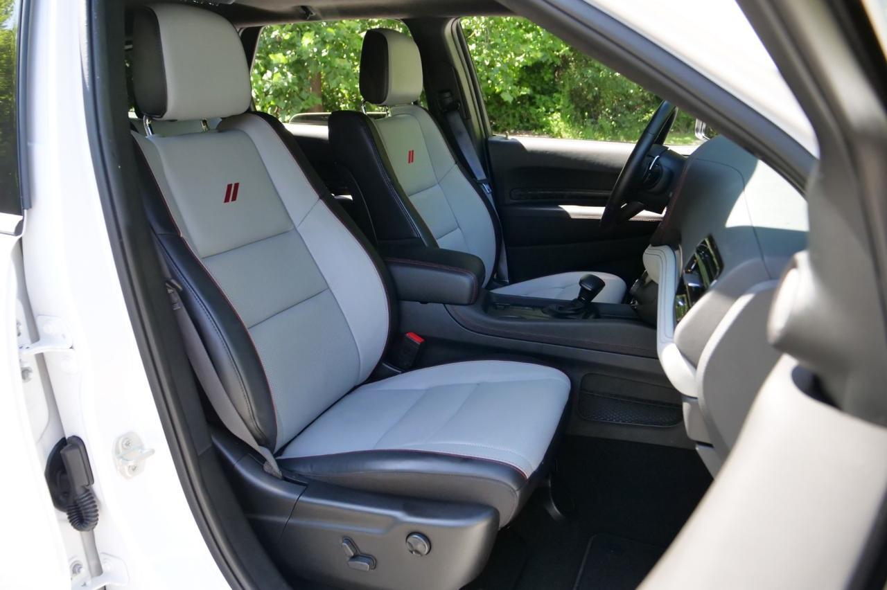 2023 Dodge Durango R/T Premium AWD / Blacktop PKG / Captain Chairs! Lincolnton NC