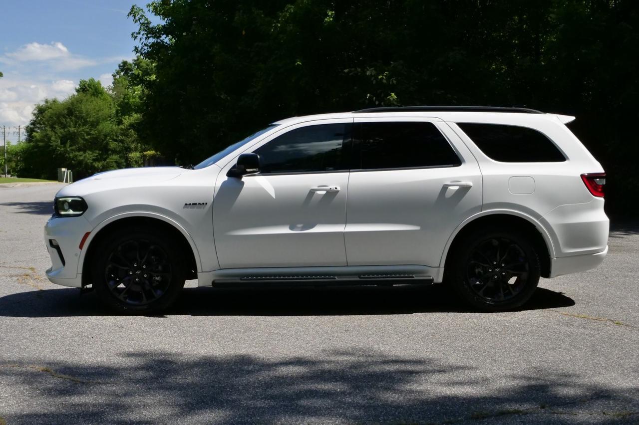 2023 Dodge Durango R/T Premium AWD / Blacktop PKG / Captain Chairs! Lincolnton NC