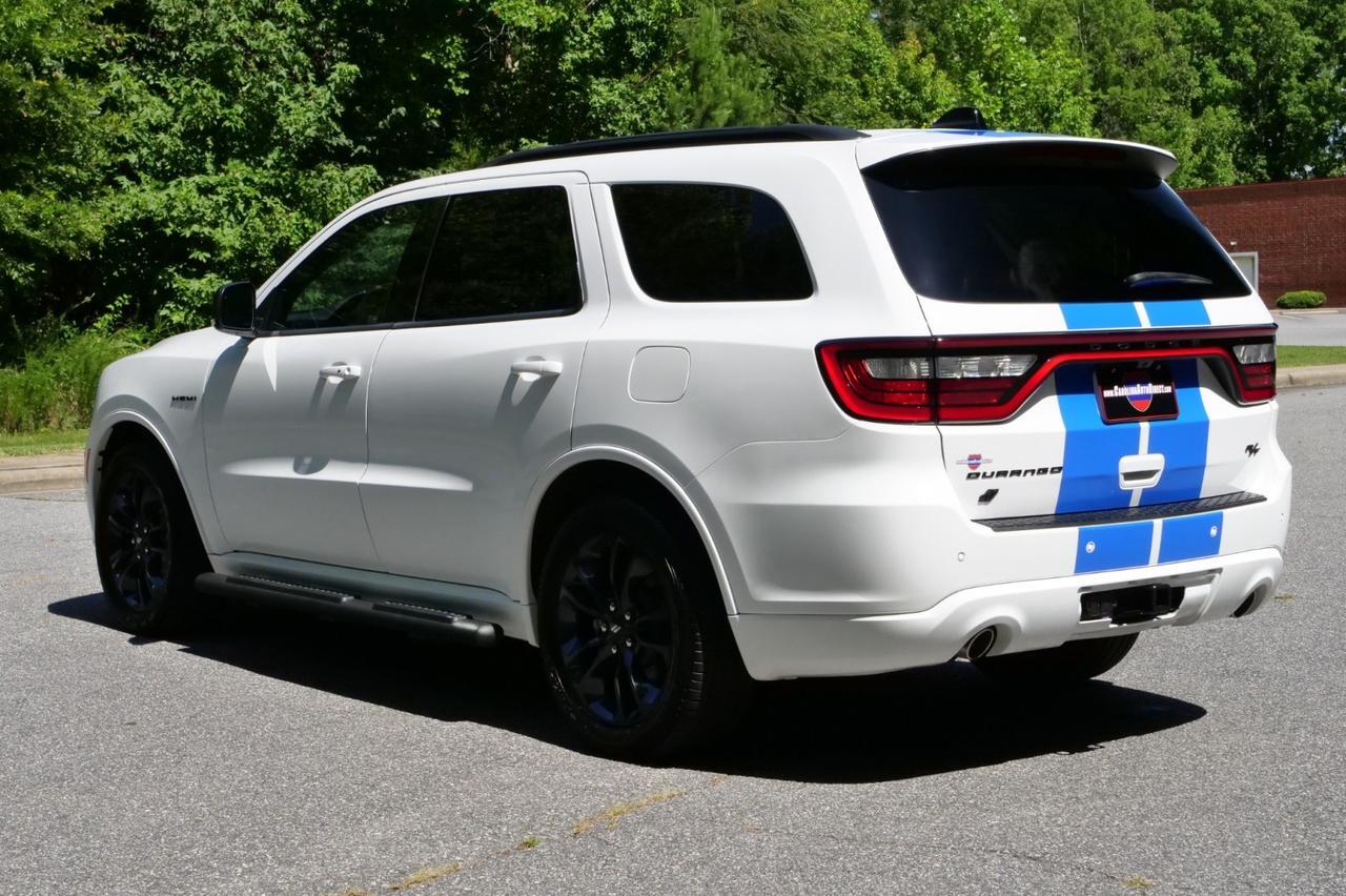 2023 Dodge Durango R/T Premium AWD / Blacktop PKG / Captain Chairs! Lincolnton NC