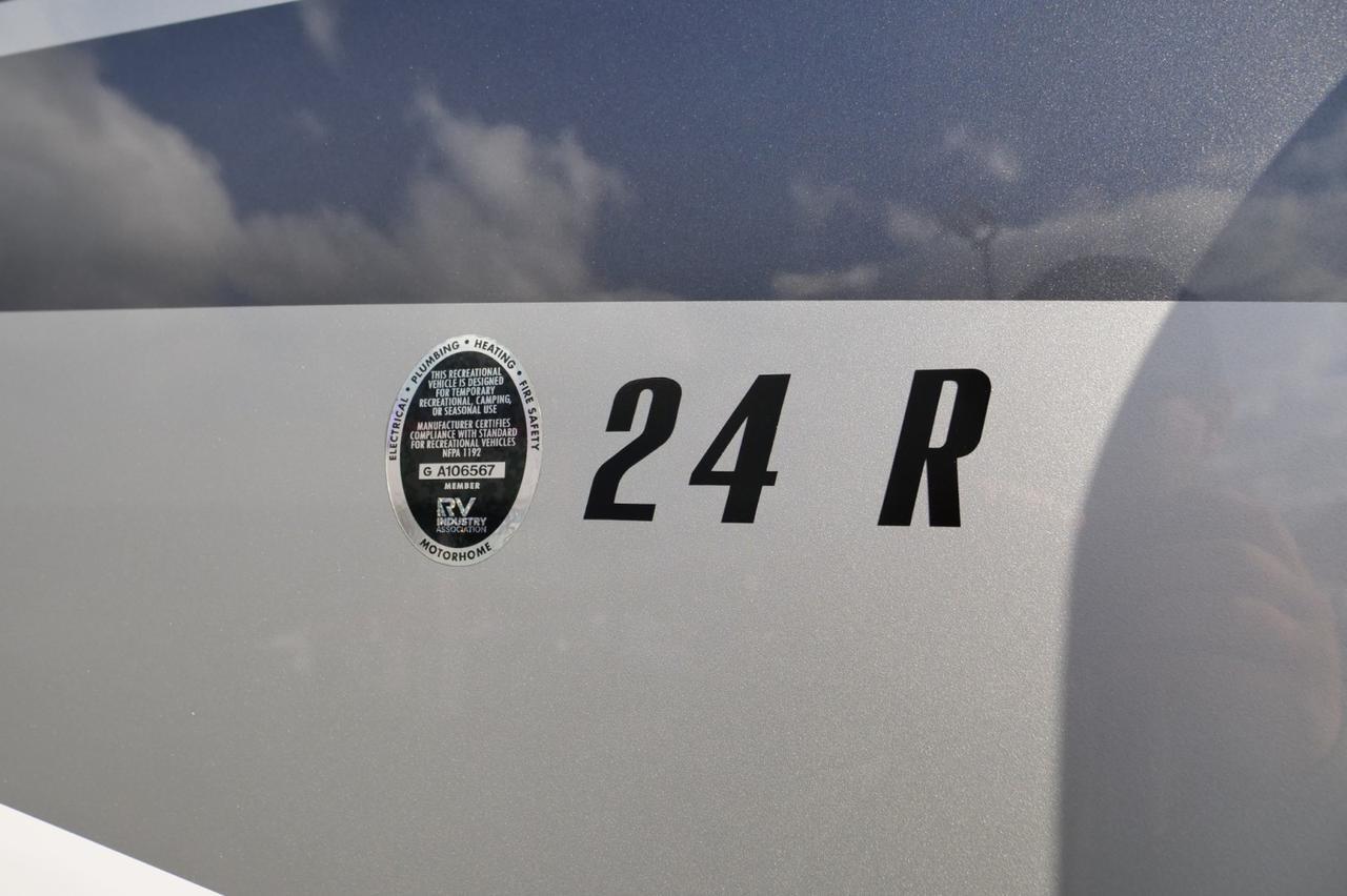 2023 Entegra Coach Qwest 24 R Lincolnton NC