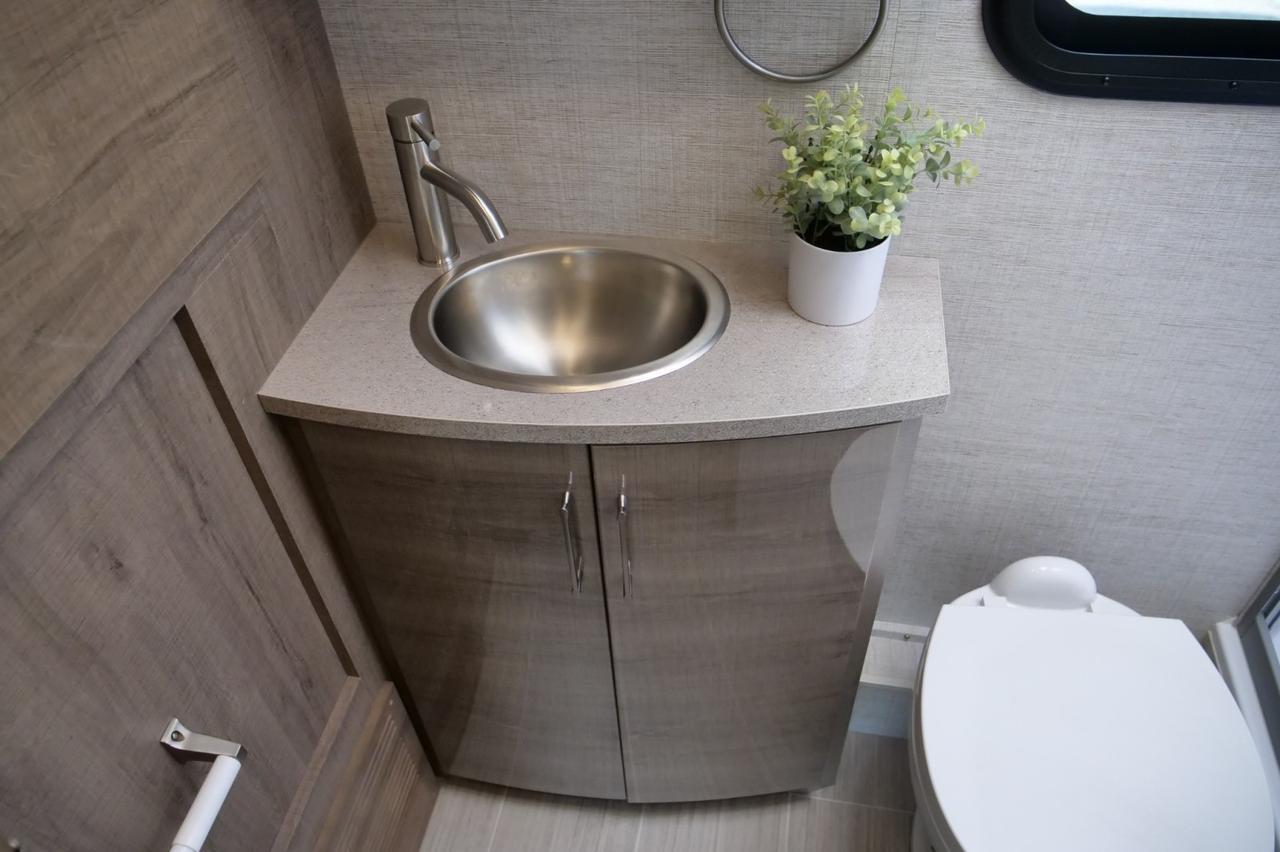 2023 Entegra Qwest 24 R Lincolnton NC