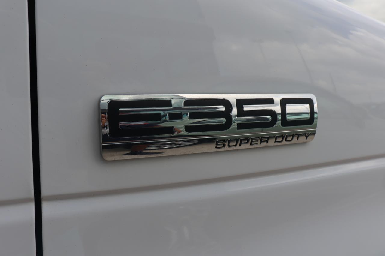 2023 FORD ECONOLINE E350 SUPER DUTY CUTAWAY VAN Houston TX