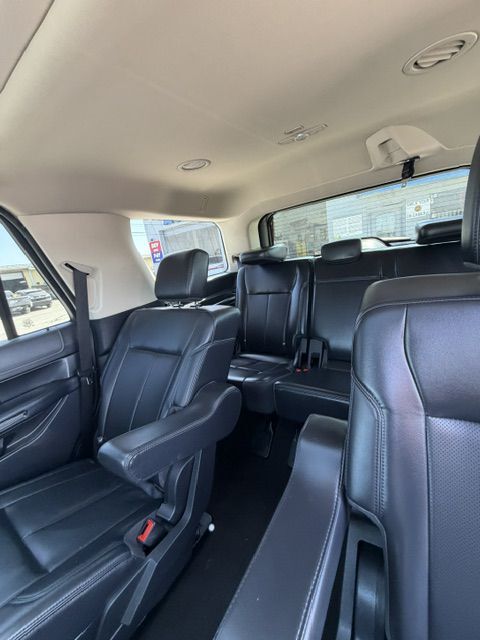 2023 FORD EXPEDITION XLT Grand Prairie TX