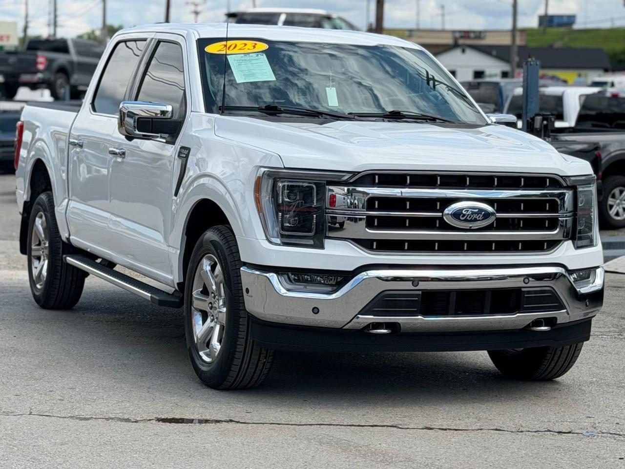 2023 FORD F-150 LARIAT