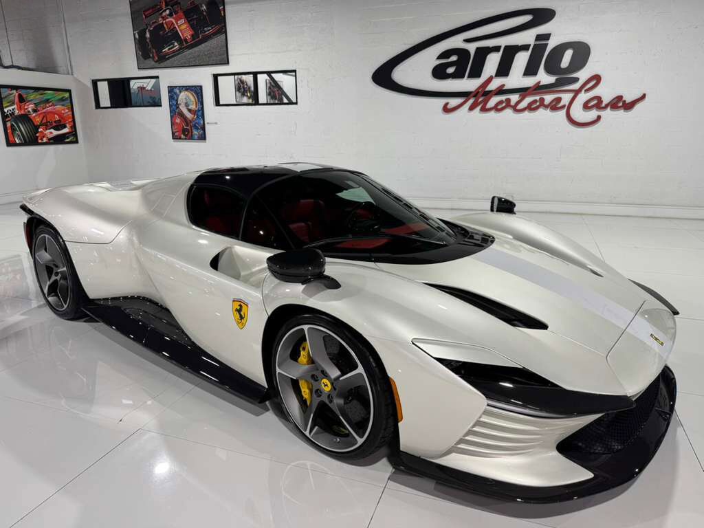 2023 Ferrari Daytona SP3 Bianco Italia paint, Livrea Bianco Cervino, Rosso Ferrari interior, airbrushed shield AND MUCH MORE! Fort Lauderdale FL