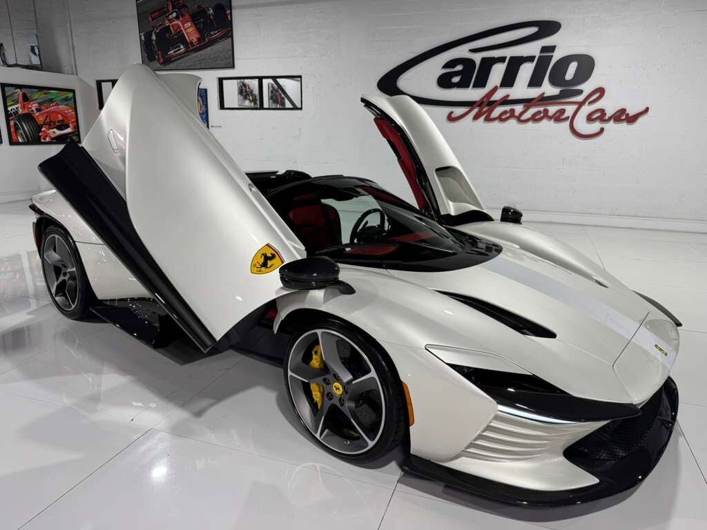 2023 Ferrari Daytona SP3 Bianco Italia paint, Livrea Bianco Cervino, Rosso Ferrari interior, airbrushed shield AND MUCH MORE! Fort Lauderdale FL