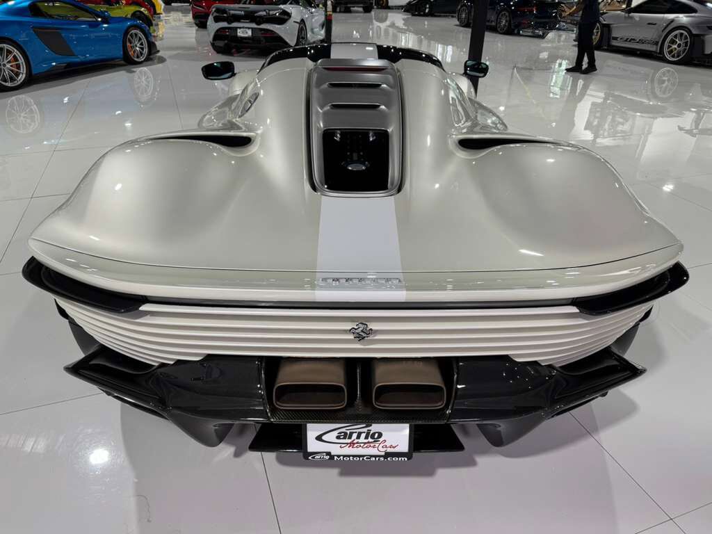 2023 Ferrari Daytona SP3 Bianco Italia paint, Livrea Bianco Cervino, Rosso Ferrari interior, airbrushed shield AND MUCH MORE! Fort Lauderdale FL