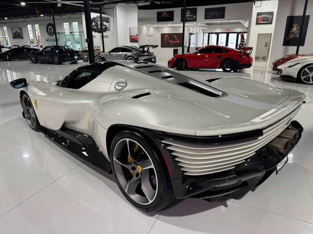 2023 Ferrari Daytona SP3 Bianco Italia paint, Livrea Bianco Cervino, Rosso Ferrari interior, airbrushed shield AND MUCH MORE! Fort Lauderdale FL