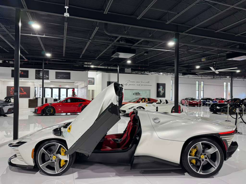 2023 Ferrari Daytona SP3 Bianco Italia paint, Livrea Bianco Cervino, Rosso Ferrari interior, airbrushed shield AND MUCH MORE! Fort Lauderdale FL