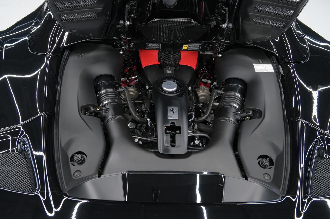 2023 Ferrari F8 Spider Base Miami FL