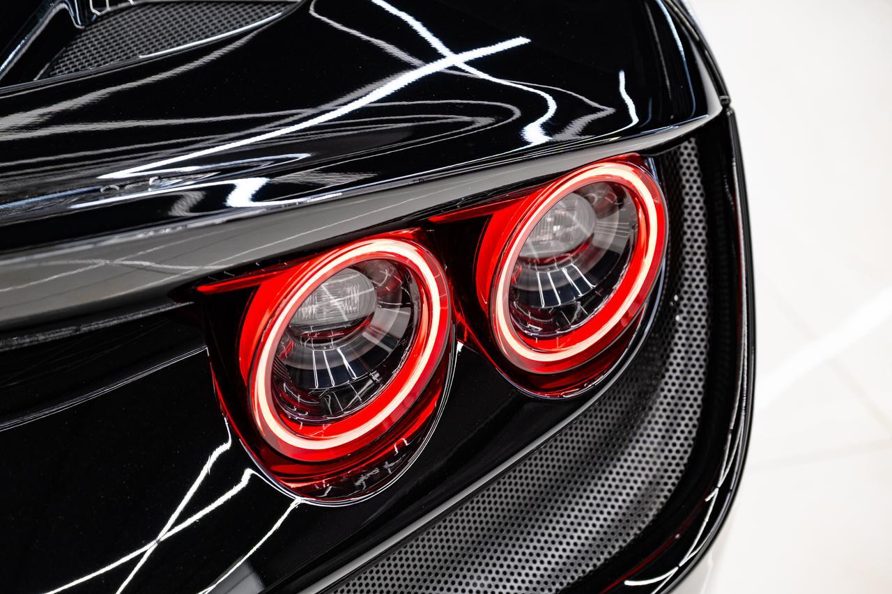2023 Ferrari F8 Spider Base Miami FL