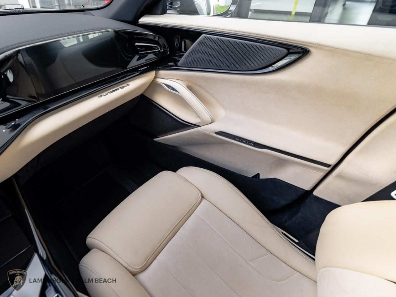 2023 Ferrari PUROSANGUE West Palm Beach FL