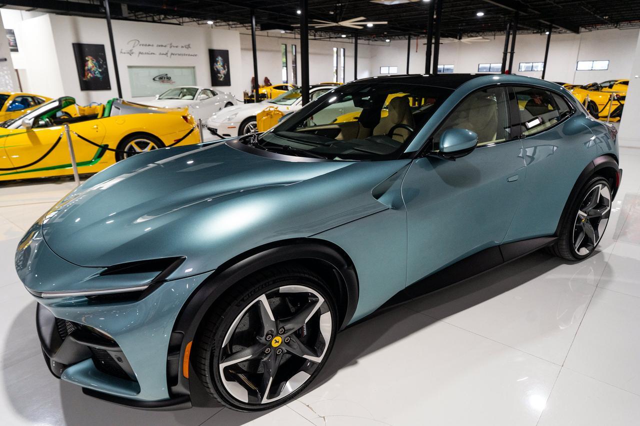 2023 Ferrari Purosangue