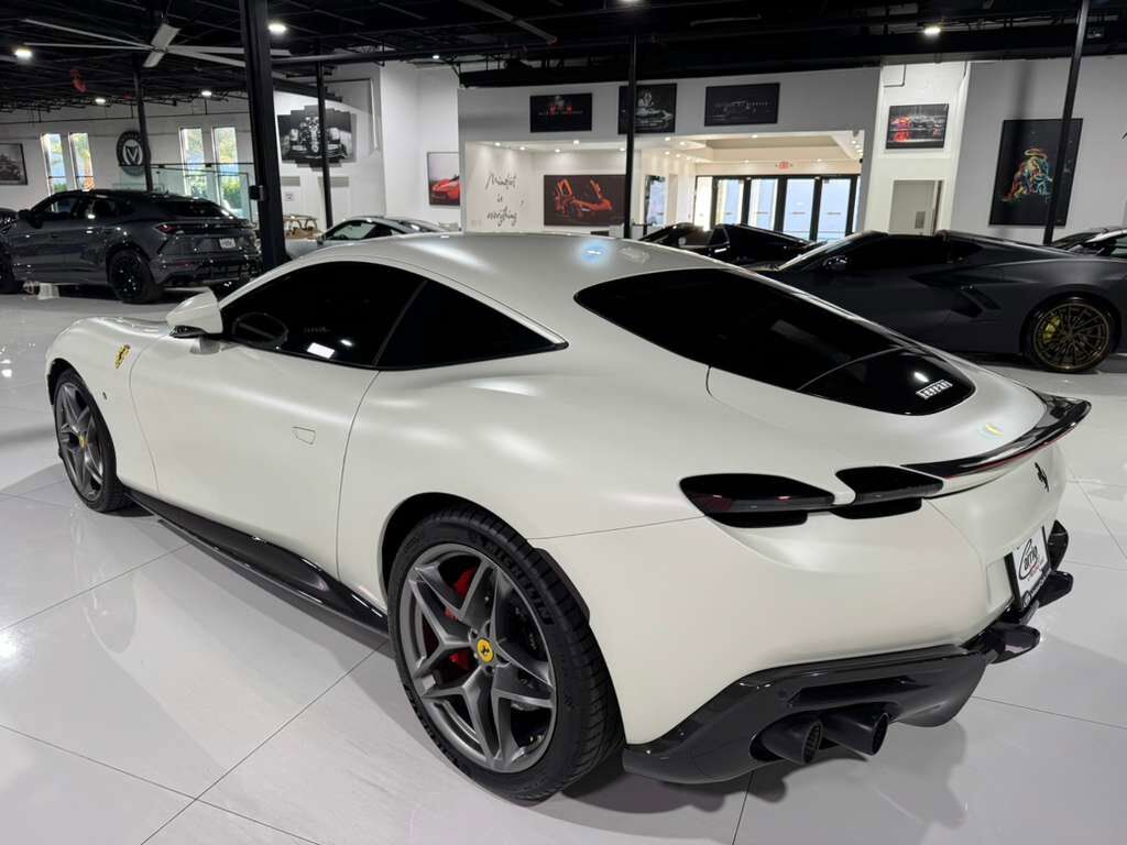 2023 Ferrari Roma Bianco Avus paint, two-tone leather interior, full electric seats, front driving camera & MUCH MORE! Fort Lauderdale FL