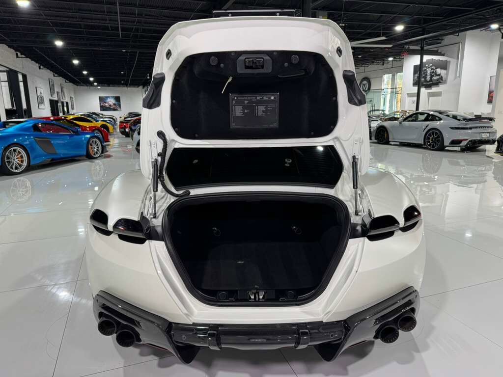 2023 Ferrari Roma Bianco Avus paint, two-tone leather interior, full electric seats, front driving camera & MUCH MORE! Fort Lauderdale FL