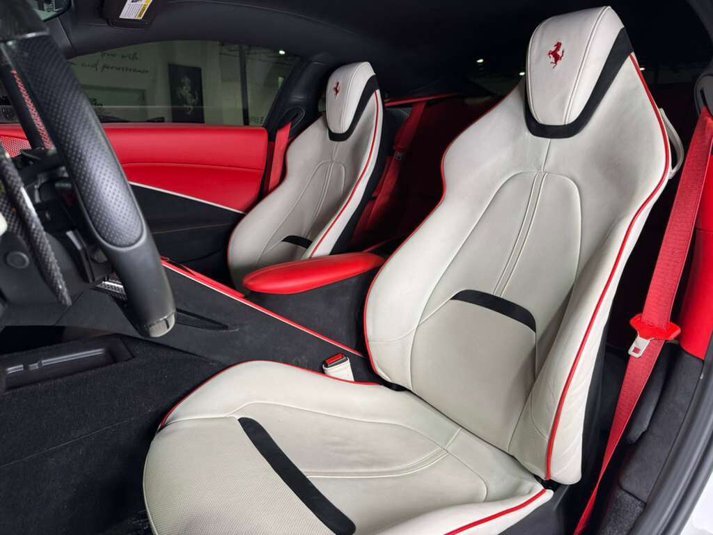 2023 Ferrari Roma Bianco Avus paint, two-tone leather interior, full electric seats, front driving camera & MUCH MORE! Fort Lauderdale FL
