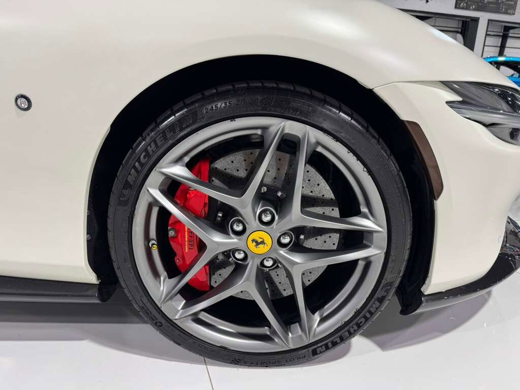 2023 Ferrari Roma Bianco Avus paint, two-tone leather interior, full electric seats, front driving camera & MUCH MORE! Fort Lauderdale FL