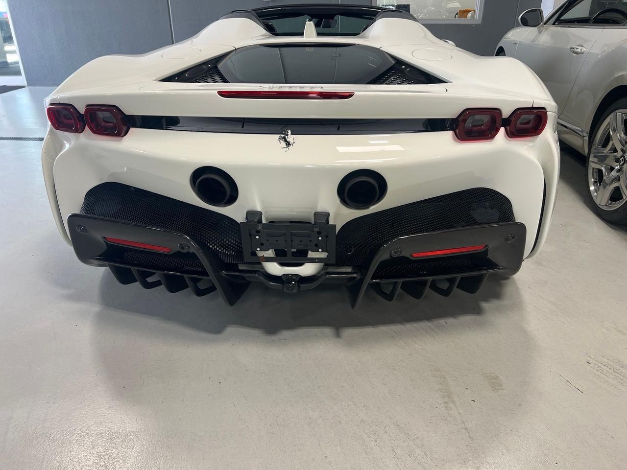 2023 Ferrari SF90 Spider Base Indianapolis IN