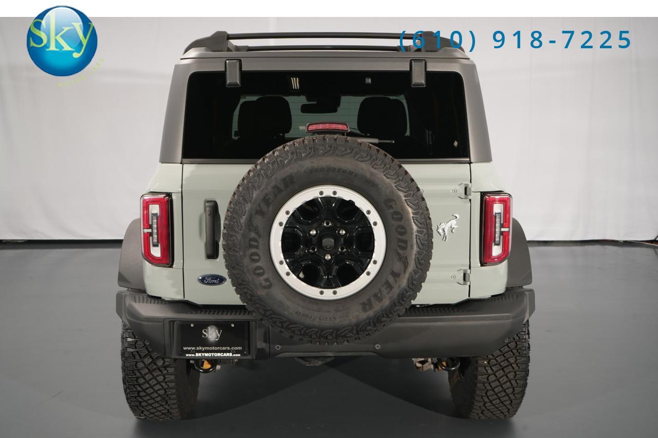 2023 Ford Bronco 2 Door 4WD Badlands V6