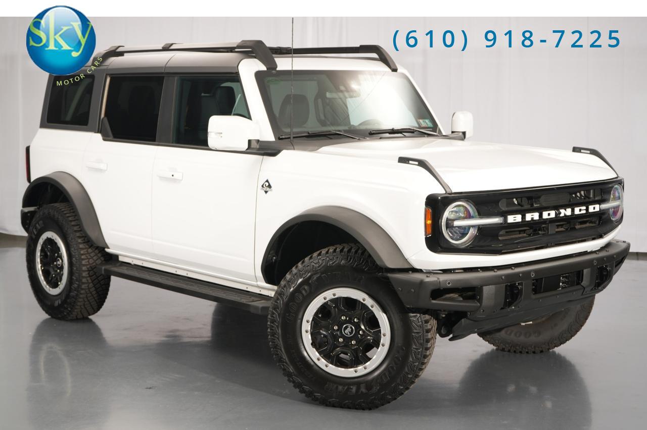 2023 Ford Bronco 4 Door 4WD Outer Banks SASQUATCH PACKAGE West Chester PA