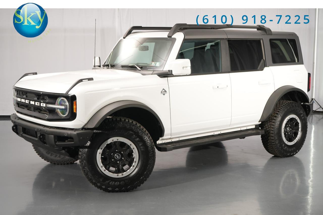 2023 Ford Bronco 4 Door 4WD Outer Banks SASQUATCH PACKAGE