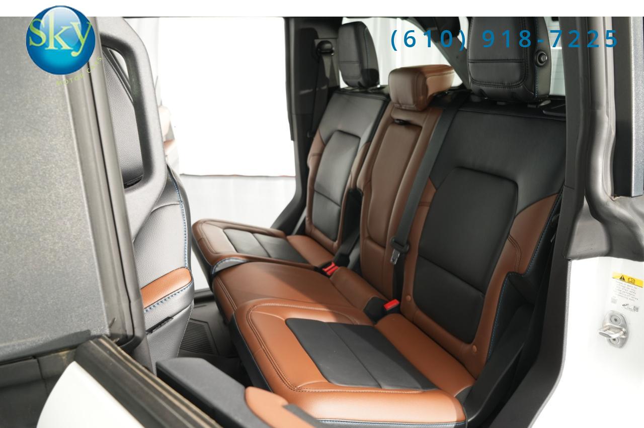 2023 Ford Bronco 4 Door 4WD Outer Banks SASQUATCH PACKAGE West Chester PA