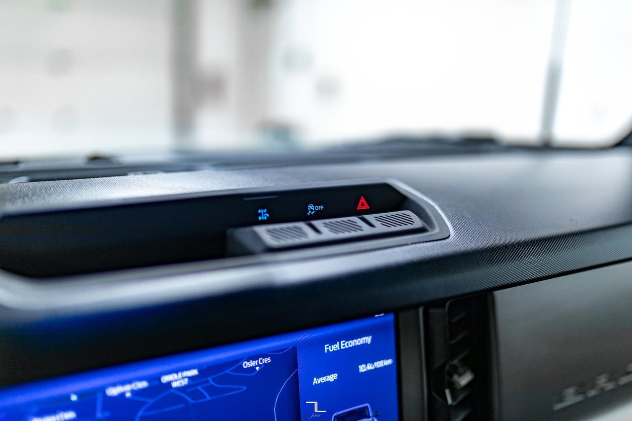 2023 Ford Bronco 4x4 Outer Banks Nav BCam Red Deer AB