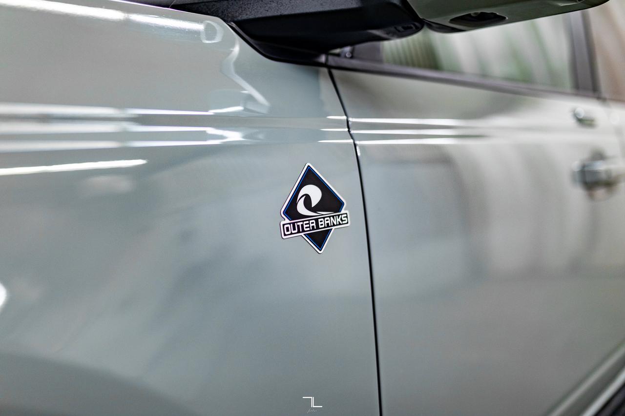 2023 Ford Bronco 4x4 Outer Banks Nav BCam Red Deer AB