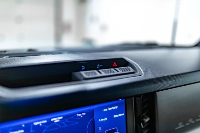 2023 Ford Bronco 4x4 Outer Banks Nav BCam Red Deer AB