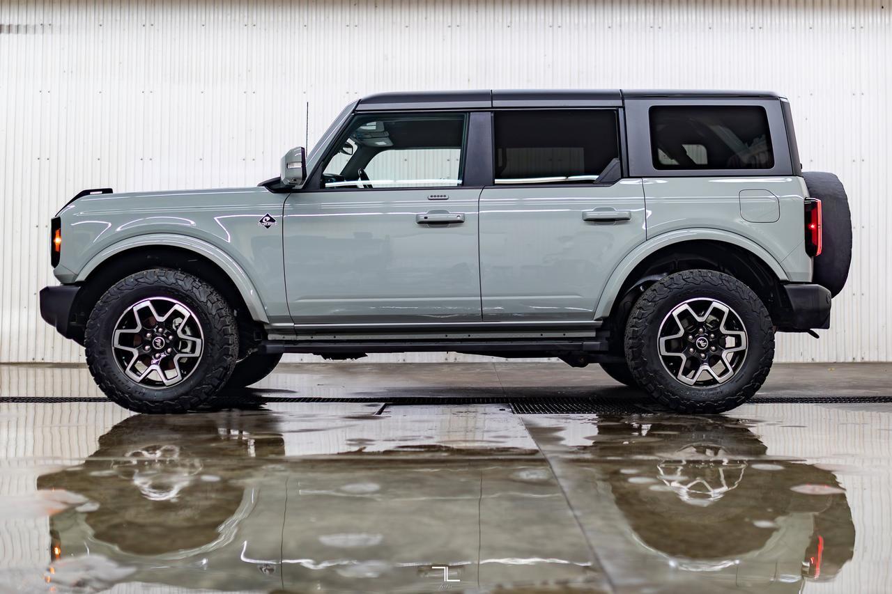 2023 Ford Bronco 4x4 Outer Banks Nav BCam Red Deer AB